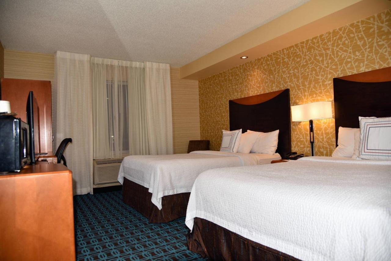 Fairfield Inn Hartford Airport Windsor Locks Exterior photo
